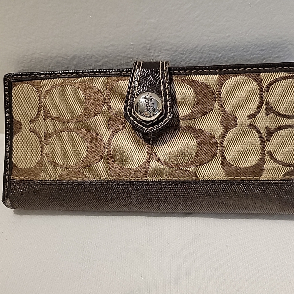 Coach Signature Wallet